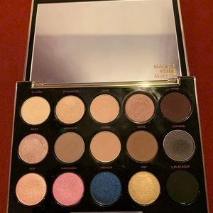 Urban Decay Eyeshadow Palette